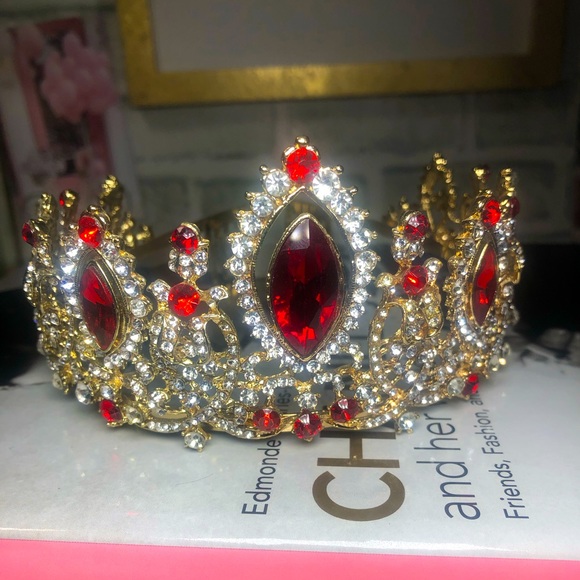 Elegant Classic Tiara Covered in Clear Rhinestones & Vibrant Red Accent Stones